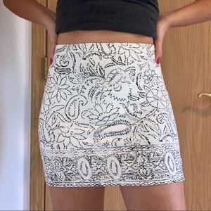 Pattern body-con mini skirt